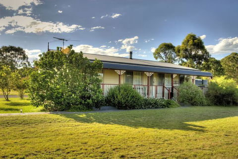 Cottages On Lovedale - Hotels Melbourne 3