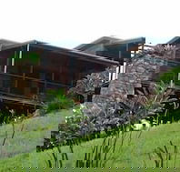 A Sacred Mountain Retreat - Hotels Melbourne