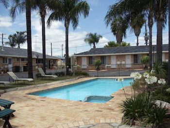 Town & Country Motor Inn - Hotels Melbourne 2
