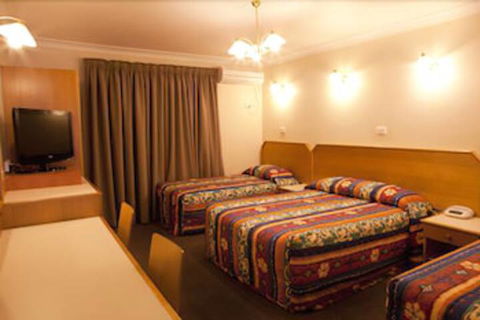 Narellan Motor Inn - Hotels Melbourne 5
