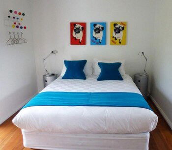 The Close Cottage Morpeth - Hotels Melbourne 5