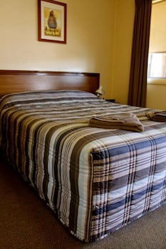 Isis Motel Scone - Hotels Melbourne 1