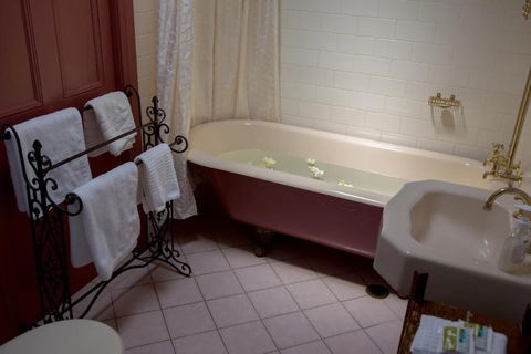 Maddies Of Bolwarra - Hotels Melbourne 4