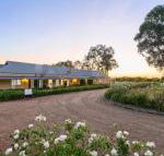 Vinden Estate Homestead - Hotels Melbourne