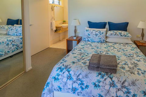 Barrington Riverside Cottages - Hotels Melbourne 4