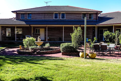 Plumes On The Green Boutique Bed & Breakfast - Hotels Melbourne 1