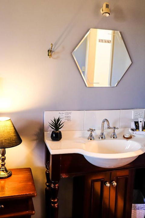 Plumes On The Green Boutique Bed & Breakfast - Hotels Melbourne 2