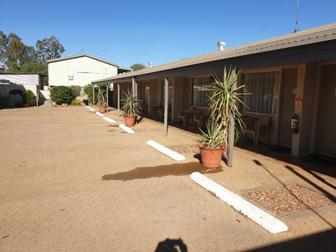 Warrego Motel - Hotels Melbourne 1