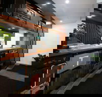 The Lucky Hotel - Hotels Melbourne
