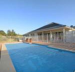 Silver Springs 4br Cottage with Wifi Views Olives  Space . Fireplace Views Olives  Space - Hotels Melbourne