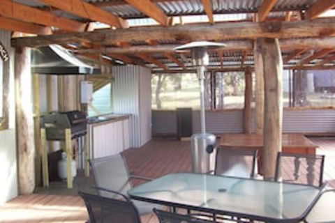 Serenity Grove - Hotels Melbourne 7