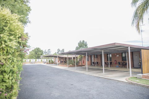 Charleville Motel - Hotels Melbourne 4