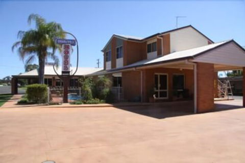 Charleville Motel - Hotels Melbourne 0