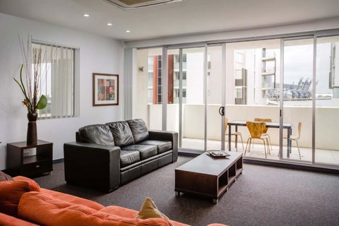 Honeysuckle Executive Suites - Hotels Melbourne 3