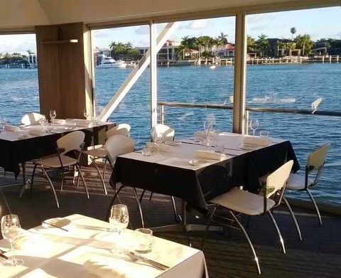 SEE Restaurant - Hotels Melbourne 6