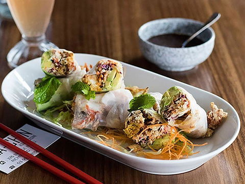 KA-CHIN - Hotels Melbourne 8