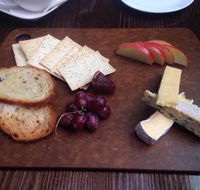 Wildwood Grill and Tavern - Hotels Melbourne