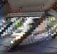 Hot Goss Cafe and Restaurant - Hotels Melbourne