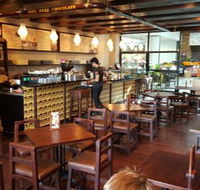 Max Brenner Chocolate Bar - Glen Waverley - Hotels Melbourne