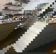 Mitch  Co Cafe - Hotels Melbourne