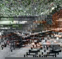 Barrel Bar and Dining - Hotels Melbourne