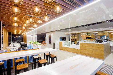 Zealous Brasserie - Hotels Melbourne 0