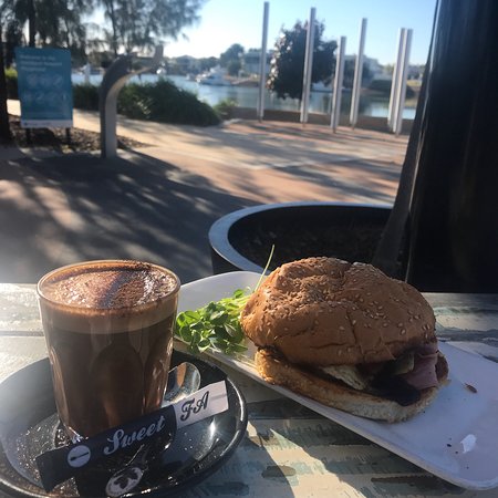 Newport QLD Hotels Melbourne
