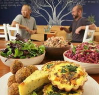 Organic Feast Wholefoods Cafe - Hotels Melbourne