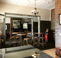 River Royal Inn - Hotels Melbourne
