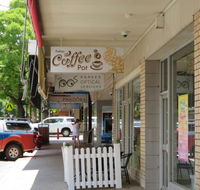 Parkes Coffee Pot - Hotels Melbourne