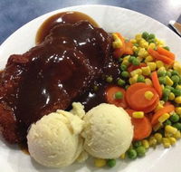 The Parkes Services Club Bistro - Hotels Melbourne