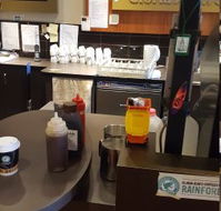 Gloria Jeans Nelson Bay - Hotels Melbourne