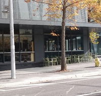 332 Manhattan Cafe - Hotels Melbourne