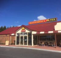 Heatherbrae's Pies - Hotels Melbourne