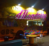 Mandalay Bus - Hotels Melbourne