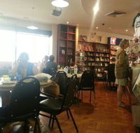 Mary Ryans Book Music and Coffee - Hotels Melbourne