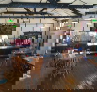 Twin Rivers Cafe - Hotels Melbourne