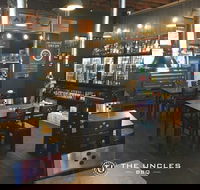 The Uncles BBQ - Hotels Melbourne