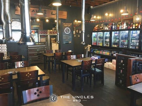 The Uncles BBQ - Hotels Melbourne 0