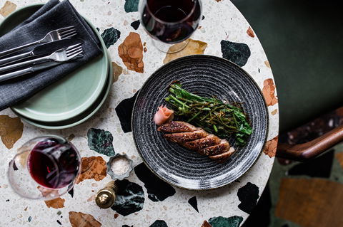 Monster Kitchen & Bar - Hotels Melbourne 2