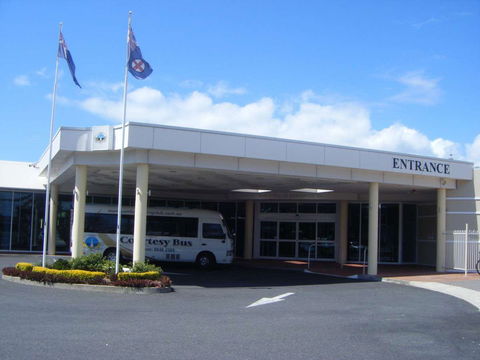 Norfolk Bistro At Yamba Bowling Club - Hotels Melbourne 0