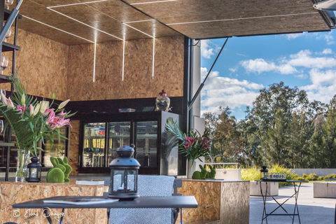 The Pop Inn By Wine Bar Co. - Hotels Melbourne 1