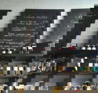 Mio Mia Caf - Hotels Melbourne