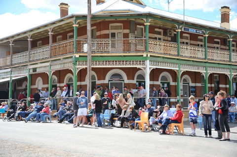Mirrool Royal Hotel - Hotels Melbourne 0
