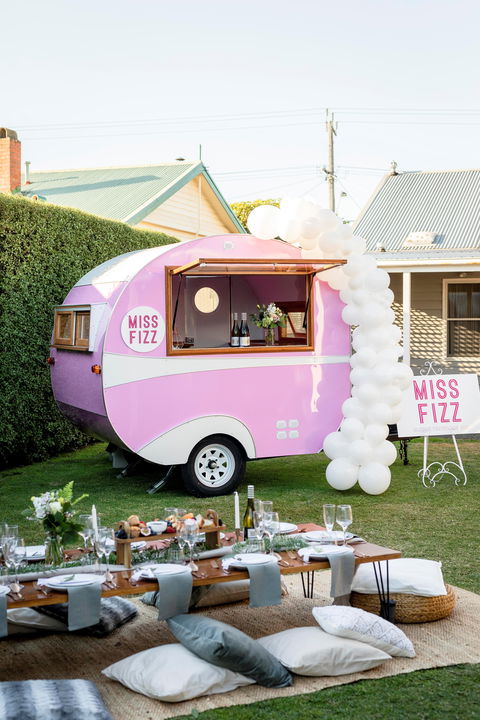 Miss Fizz - Mobile Prosecco Bar - Hotels Melbourne 0