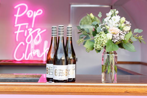 Miss Fizz - Mobile Prosecco Bar - Hotels Melbourne 1