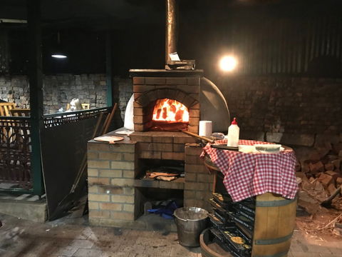 Morpeth Woodfire Pizza And Indian Delicacies - Hotels Melbourne 2