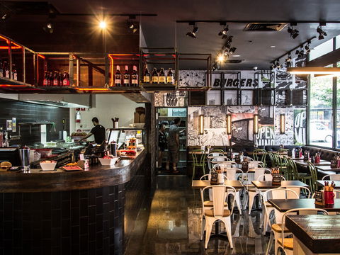 Grill'd Healthy Burgers - Canberra Centre - Hotels Melbourne 0