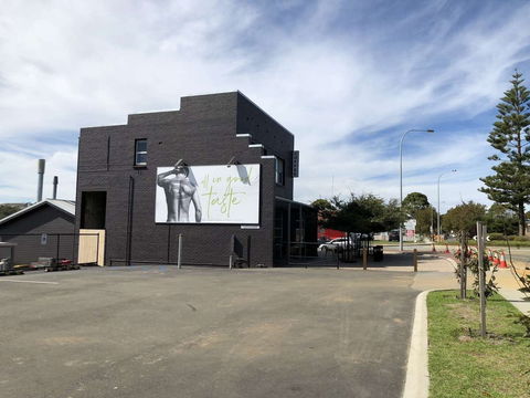 Terra Canberra - Hotels Melbourne 0