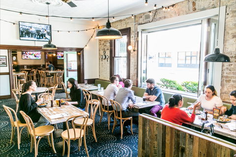 The Tudor Hotel - Hotels Melbourne 1